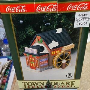 COCA COLA TOWN SQUARE Collection “The Grist Mill Restaurant” NEW in BOX Vintage